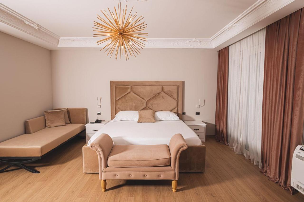 Grand Mirage Hotel Vlorë Eksteriør billede